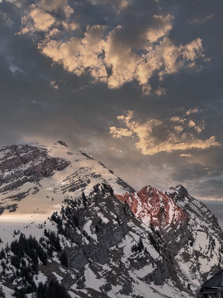 Sky & Rocks